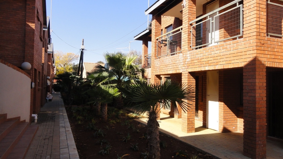 To Let 2 Bedroom Property for Rent in Die Bult North West